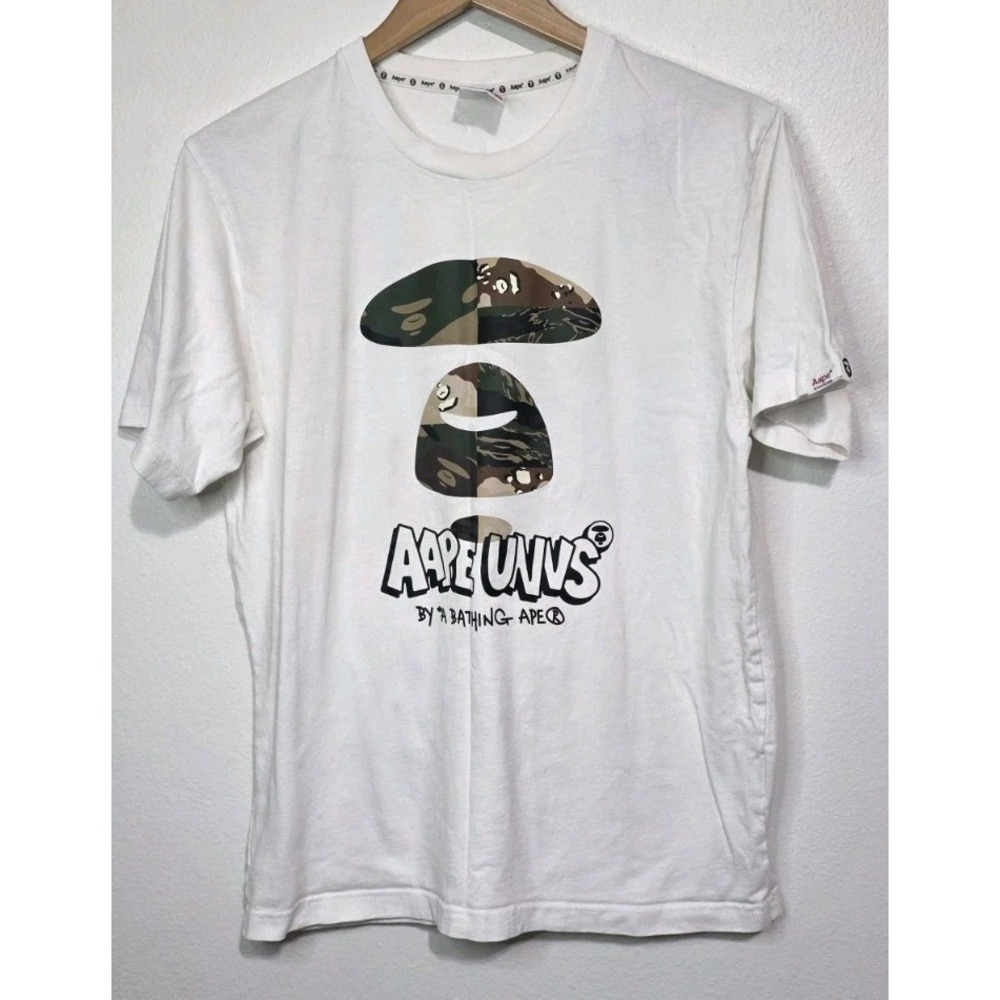 Aape A Bathing Ape White Camo UNVS Universe TShirt L Men Streetwear Graphic EUC
